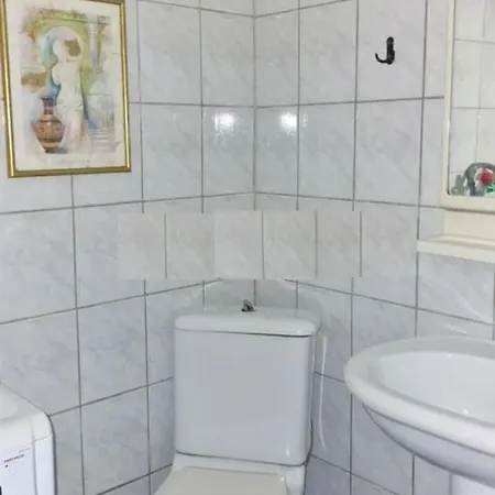 Apartment Amazing Studio Next To The Center 10 Mins Walk 123 Thessaloniki